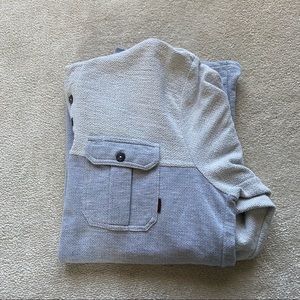 Billabong - Men’s Gray Hooded Sweater
